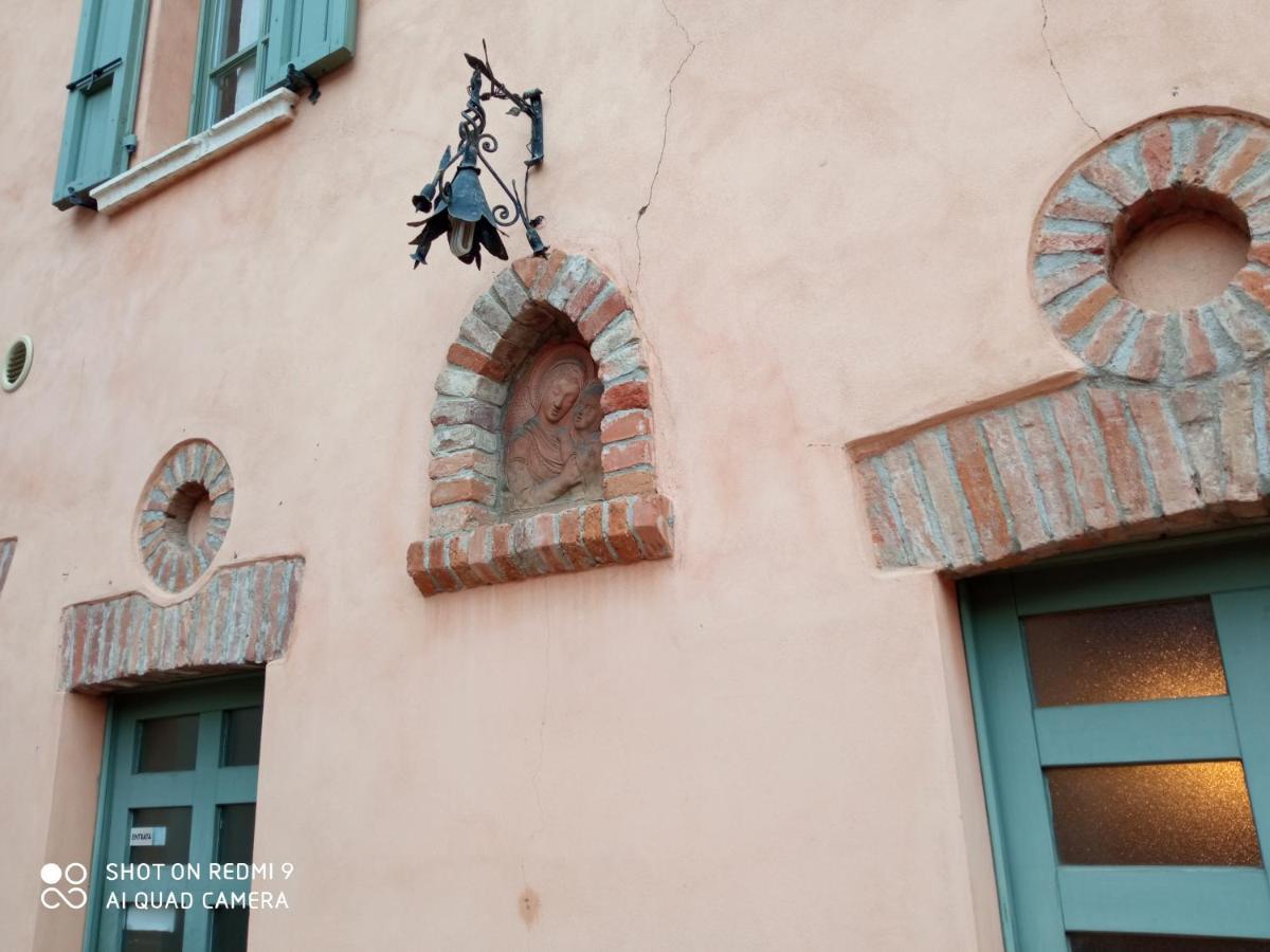 La Casina Hotel Dello Bagian luar foto
