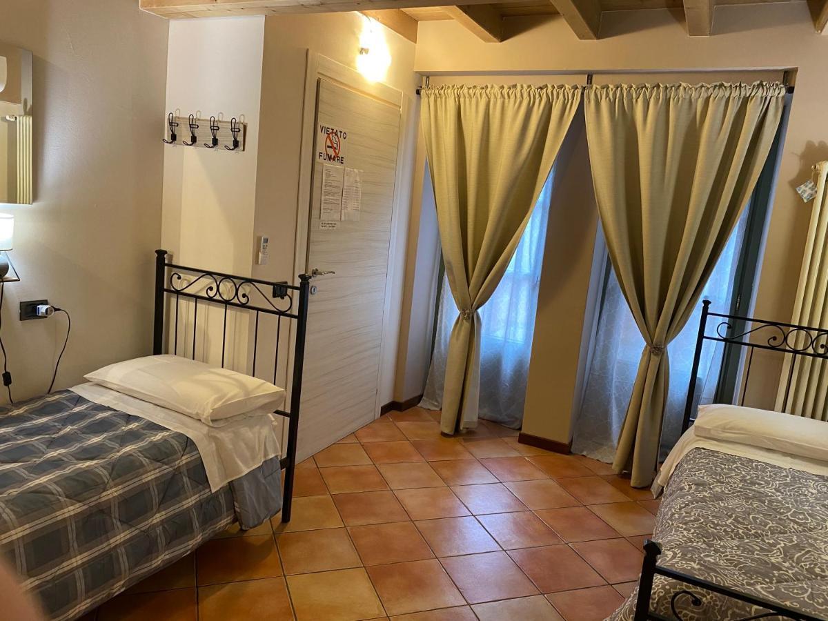 La Casina Hotel Dello Bagian luar foto