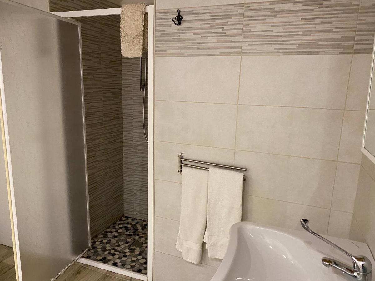 La Casina Hotel Dello Bagian luar foto